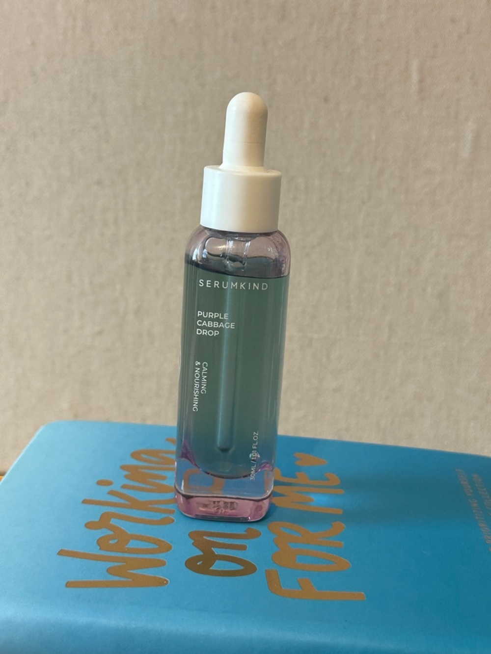 Purple Cabbage Drop Calming Facial Serum - Green & Purple